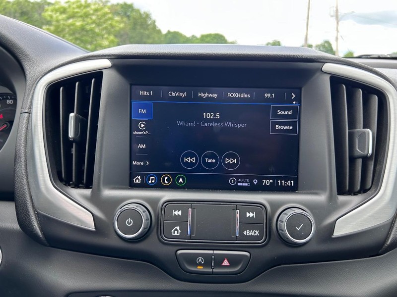 GMC Terrain Vehicle Image 14
