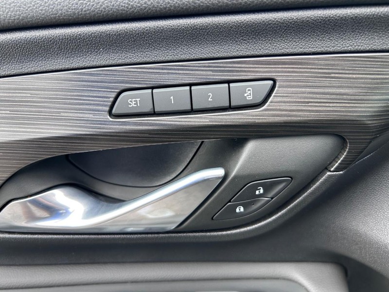 GMC Terrain Vehicle Image 19