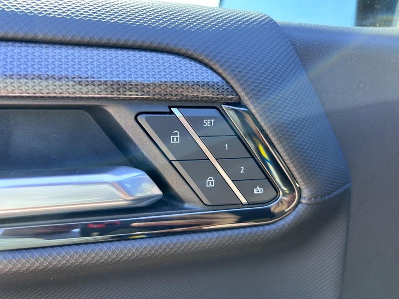 Chevrolet Silverado 1500 Vehicle Image 19