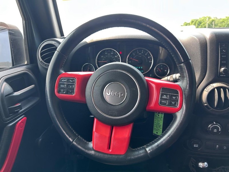 Jeep Wrangler Unlimited Vehicle Image 09