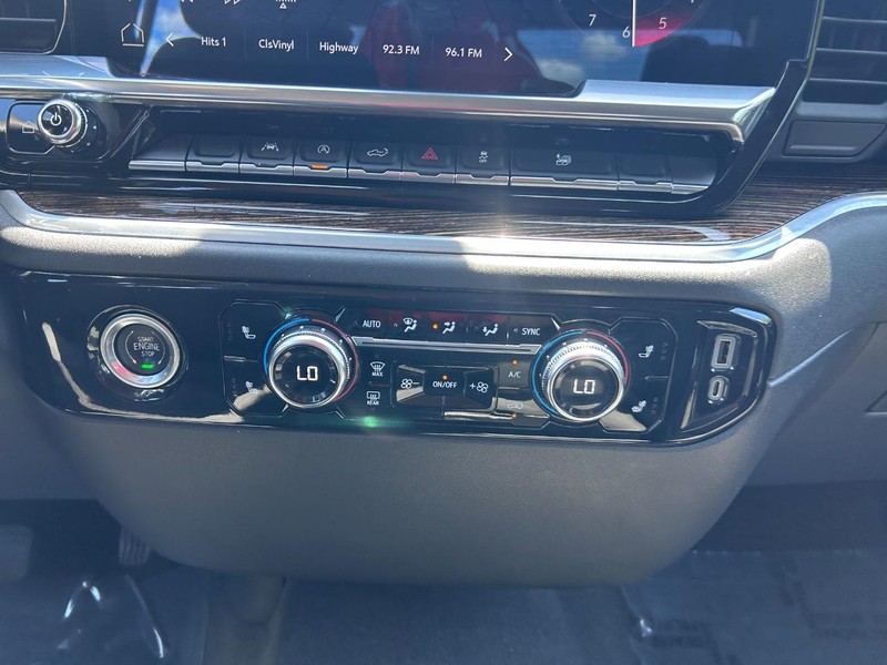 GMC Sierra 1500 Vehicle Image 13