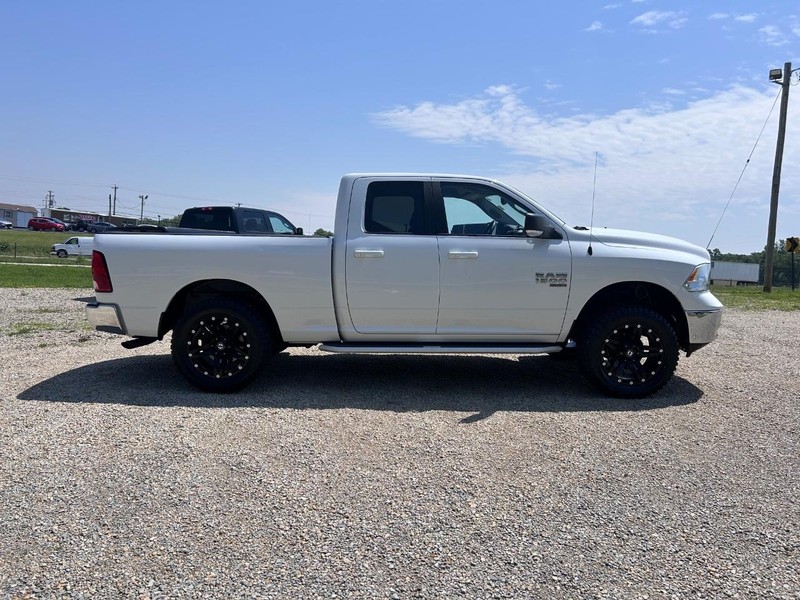 Ram 1500 Classic Vehicle Image 02