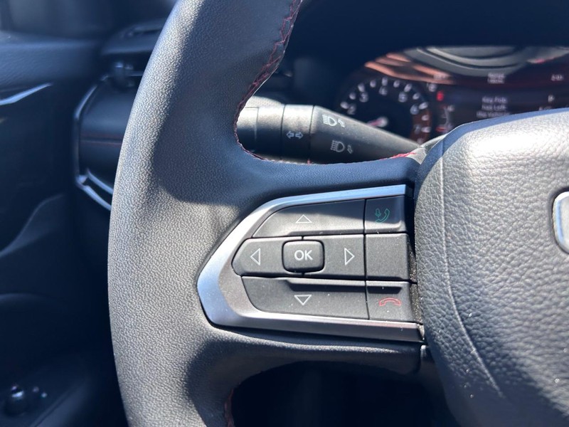 Jeep Compass Vehicle Image 10