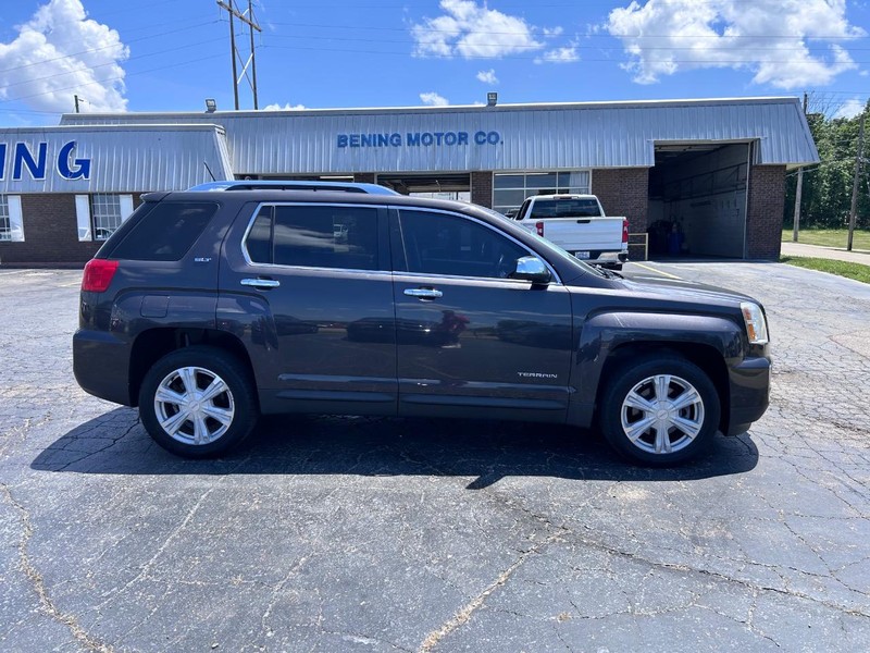 GMC Terrain Vehicle Image 02