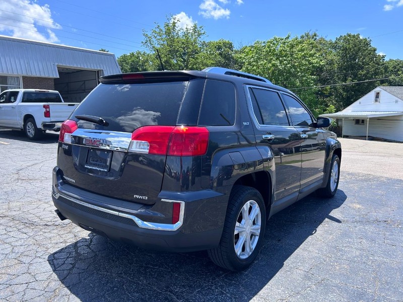 GMC Terrain Vehicle Image 03