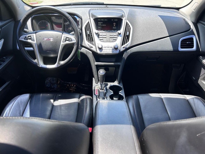 GMC Terrain Vehicle Image 10