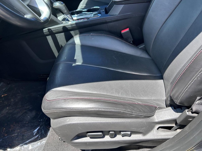 GMC Terrain Vehicle Image 19