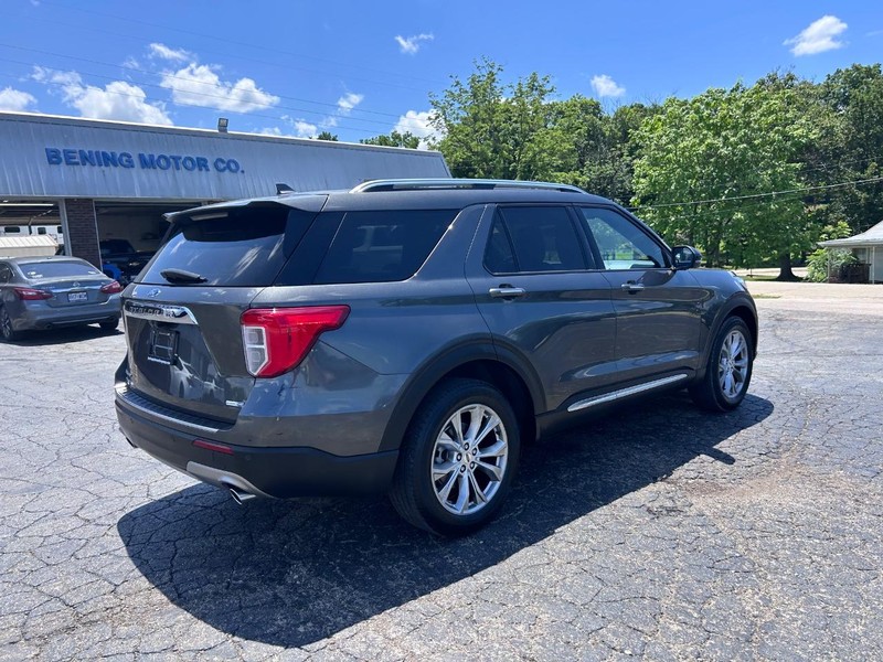 Ford Explorer Vehicle Image 03