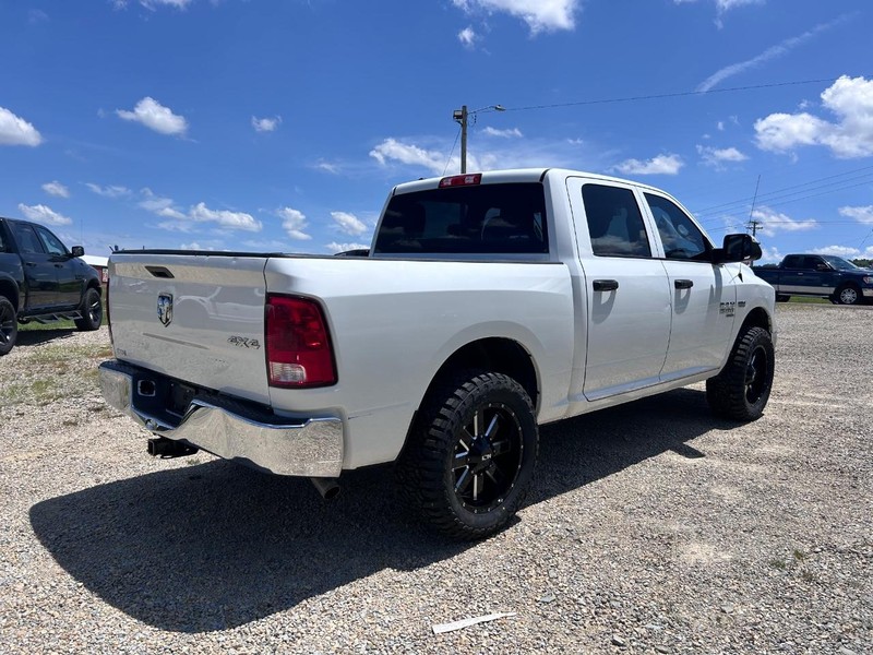 Ram 1500 Classic Vehicle Image 03