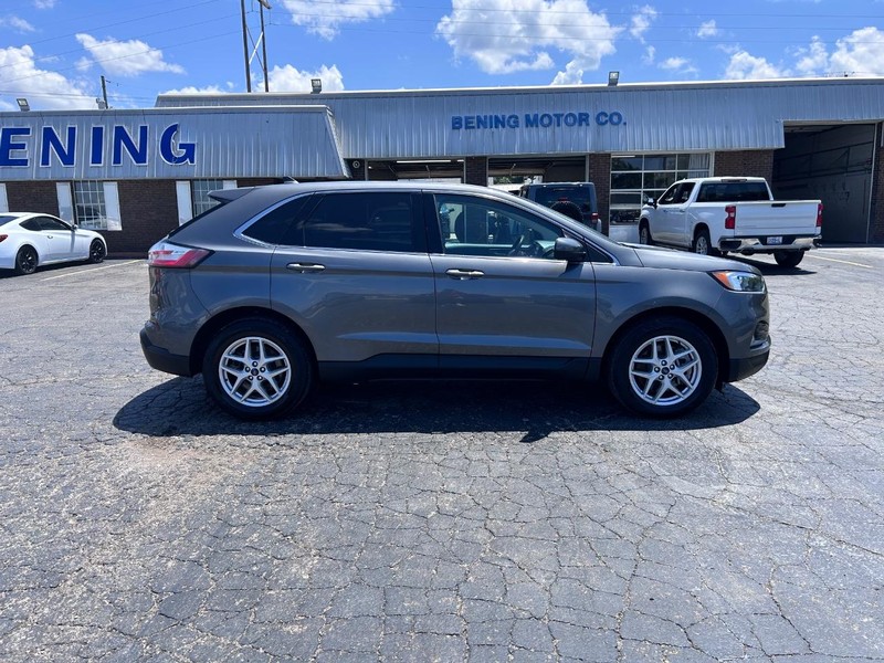 Ford Edge Vehicle Image 02