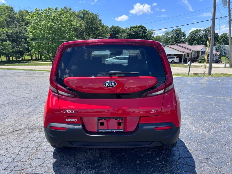 Kia Soul Vehicle Image 04