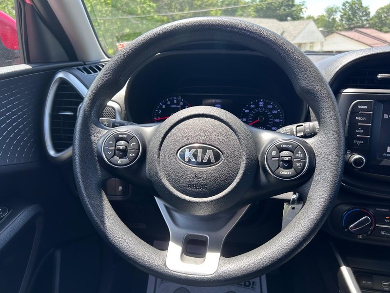 Kia Soul Vehicle Image 09