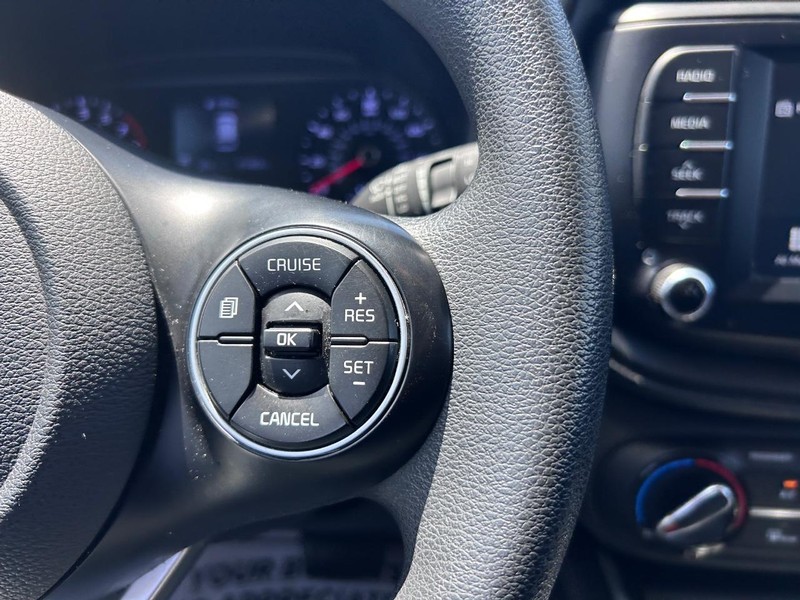 Kia Soul Vehicle Image 11