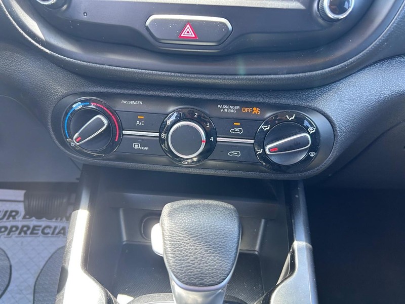 Kia Soul Vehicle Image 13