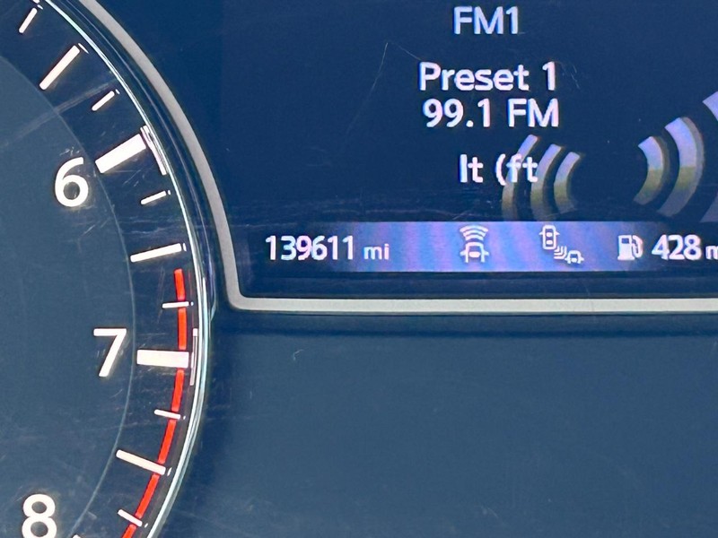 Nissan Altima Vehicle Image 18