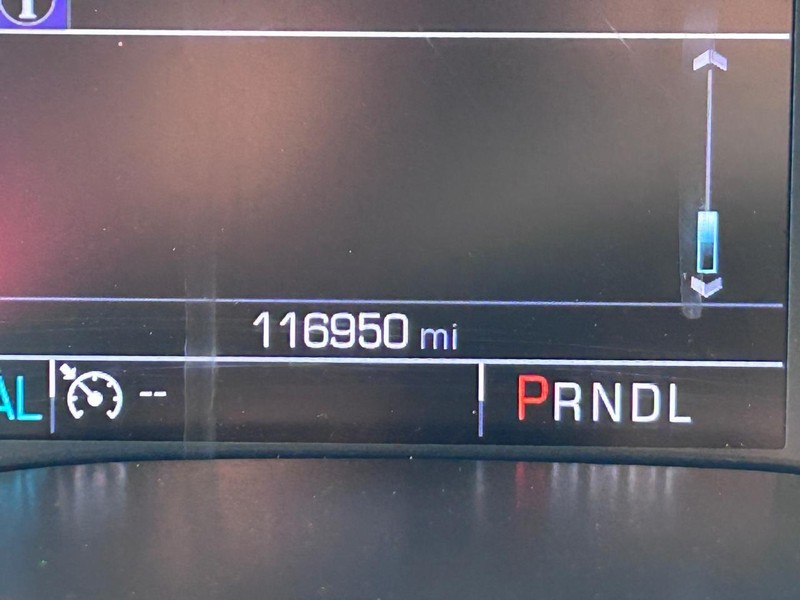 GMC Canyon Vehicle Image 18