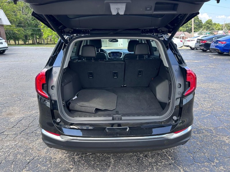 GMC Terrain Vehicle Image 05