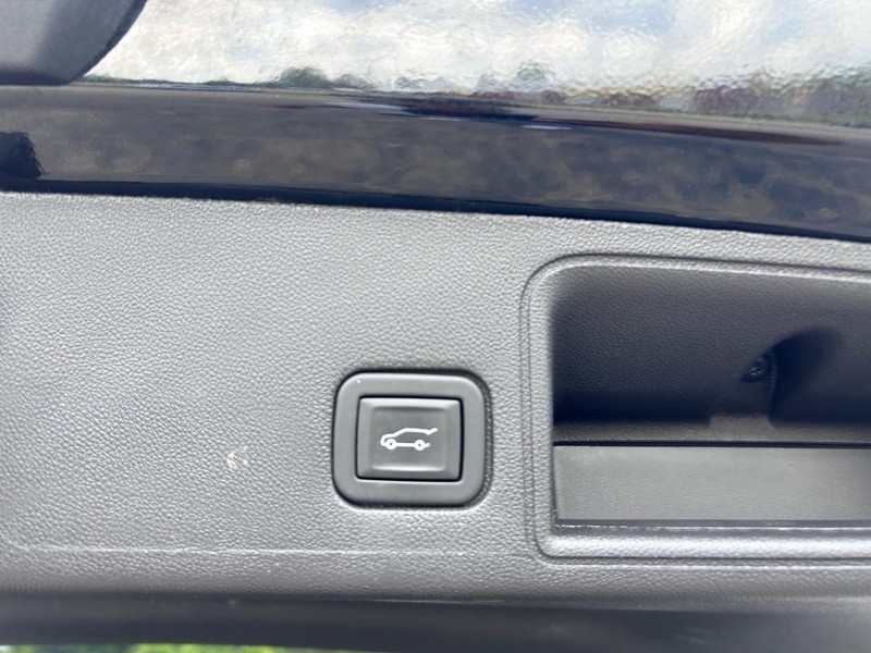 GMC Terrain Vehicle Image 06
