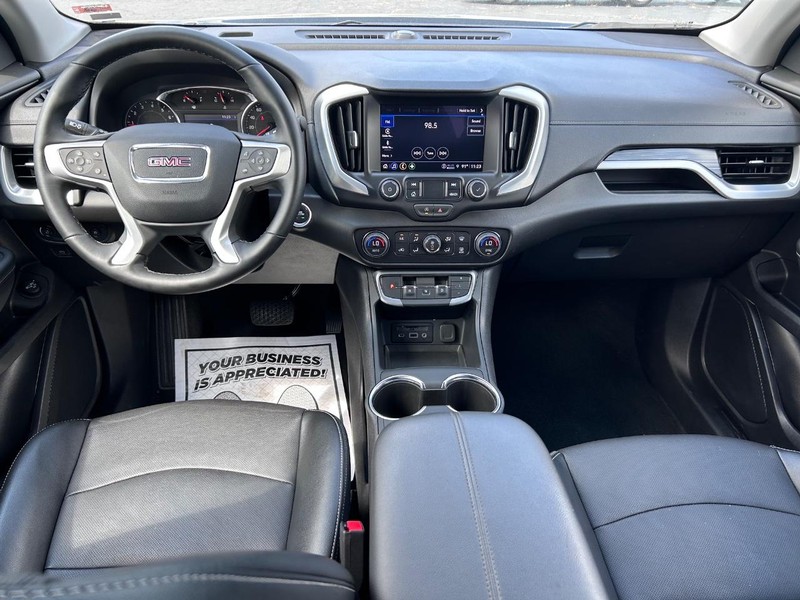 GMC Terrain Vehicle Image 11