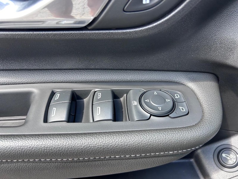 GMC Terrain Vehicle Image 19