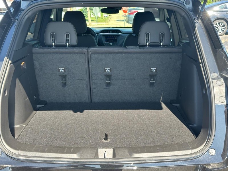Chevrolet TrailBlazer Vehicle Image 06