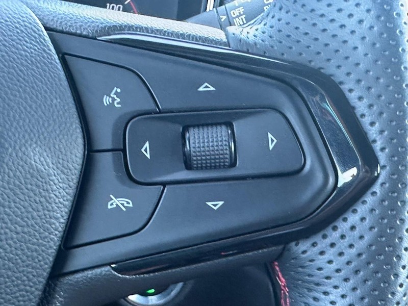 Chevrolet TrailBlazer Vehicle Image 14