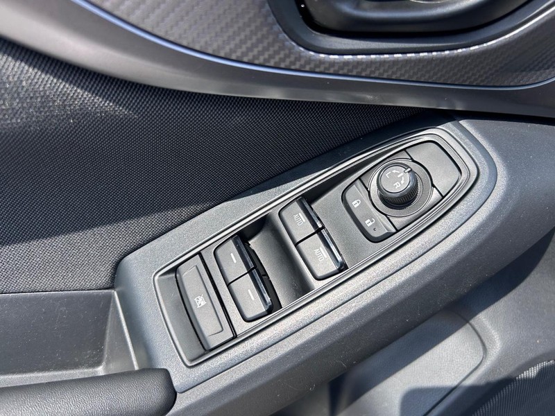 Subaru WRX Vehicle Image 16
