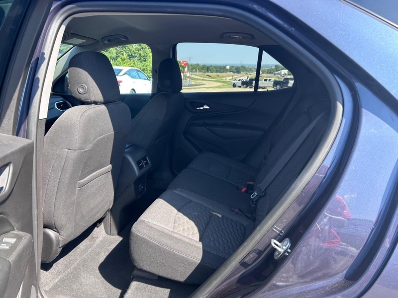 Chevrolet Equinox Vehicle Image 07