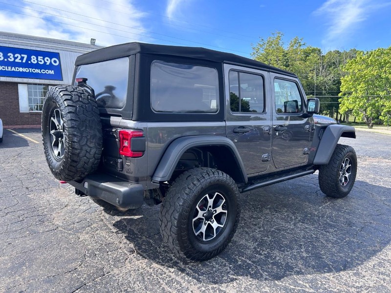 Jeep Wrangler Vehicle Image 03