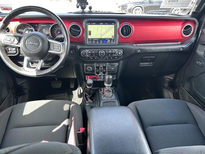 Jeep Wrangler Vehicle Image 11