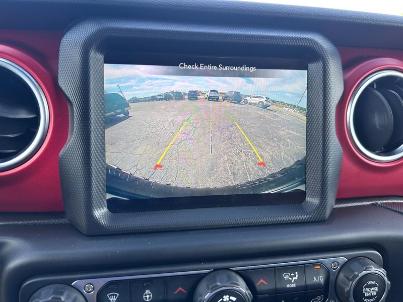 Jeep Wrangler Vehicle Image 22
