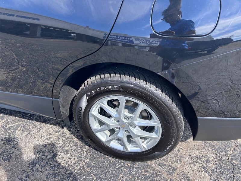 Chevrolet Equinox Vehicle Image 07