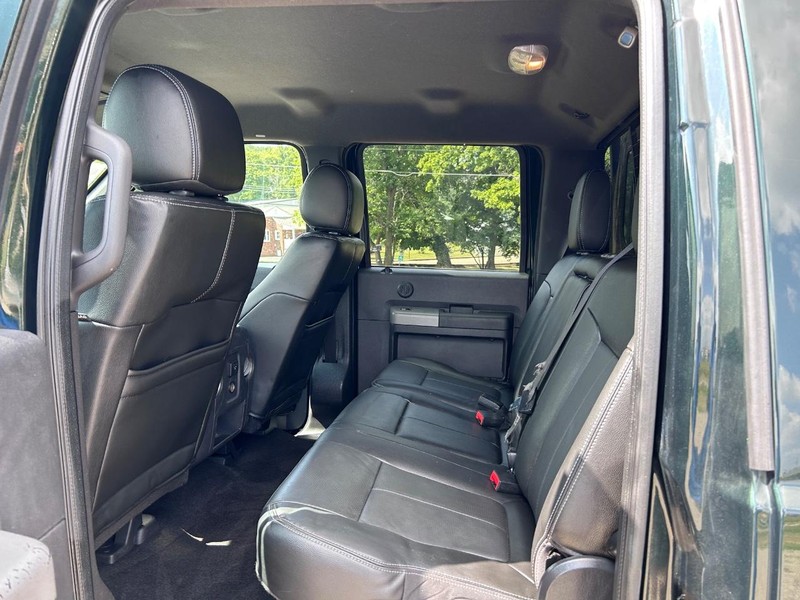 Ford Super Duty F-250 SRW Vehicle Image 07