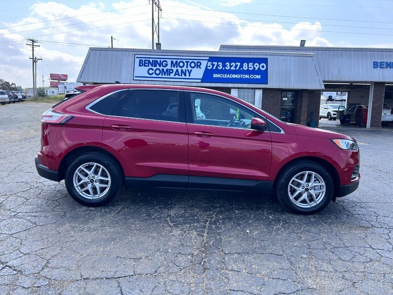 Ford Edge Vehicle Image 02