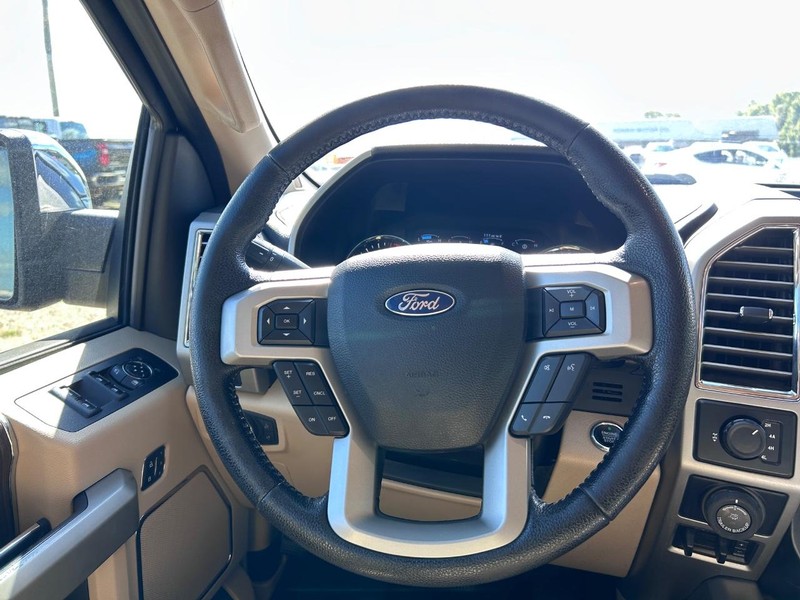 Ford F-150 Vehicle Image 09