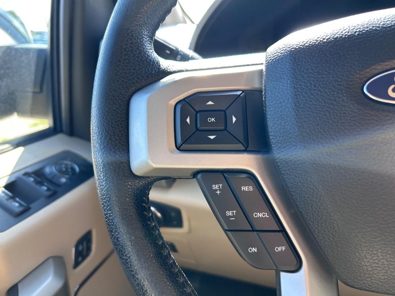 Ford F-150 Vehicle Image 10