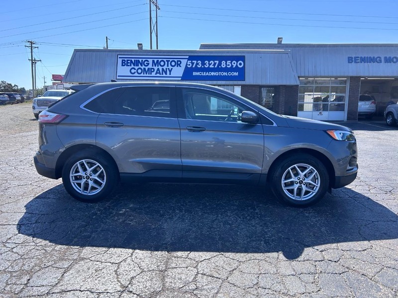 Ford Edge Vehicle Image 02