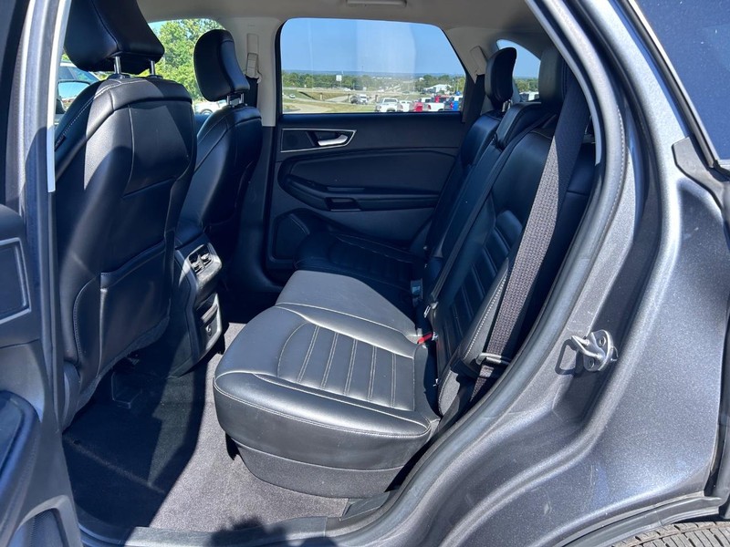 Ford Edge Vehicle Image 07