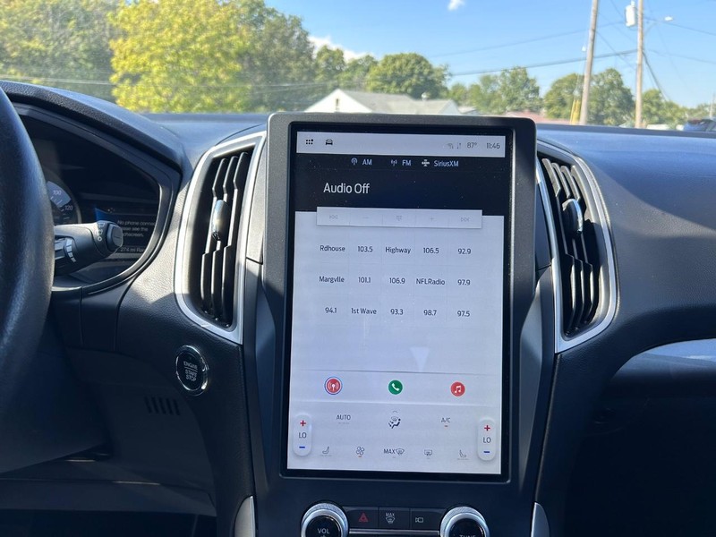 Ford Edge Vehicle Image 12