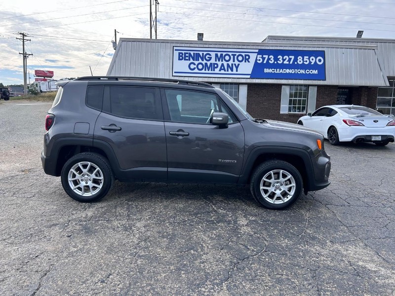 Jeep Renegade Vehicle Image 02