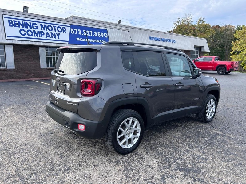 Jeep Renegade Vehicle Image 03