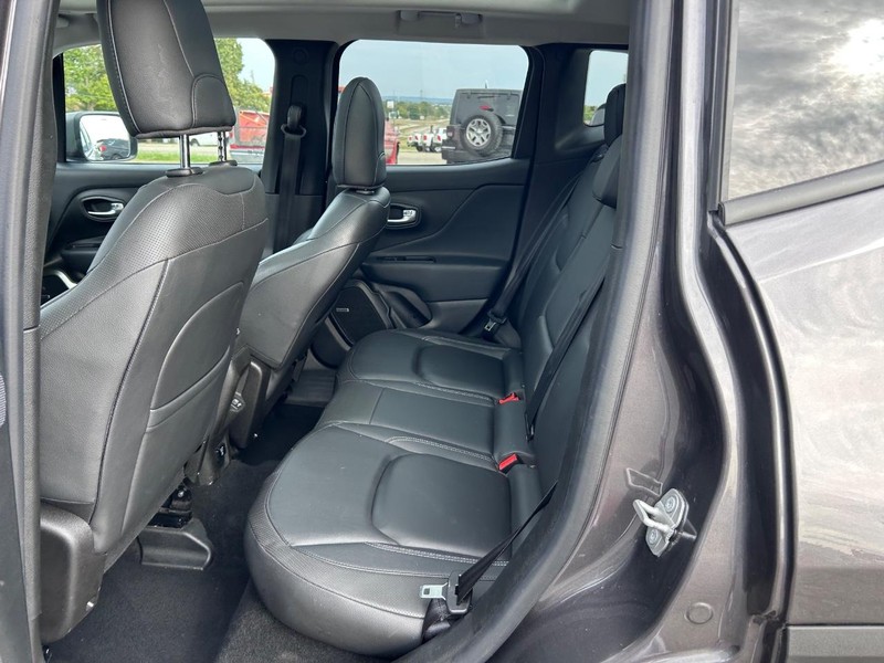 Jeep Renegade Vehicle Image 07