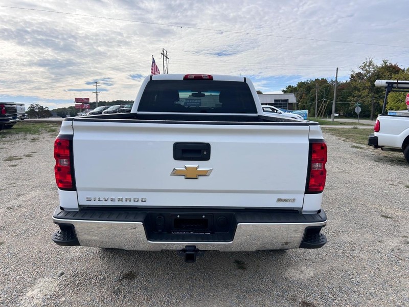 Chevrolet Silverado 1500 Vehicle Image 04