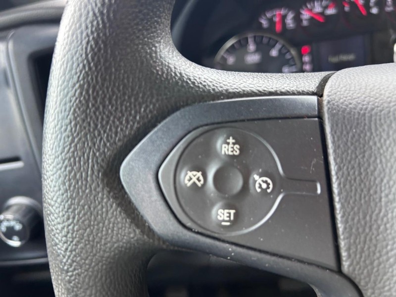 Chevrolet Silverado 1500 Vehicle Image 10
