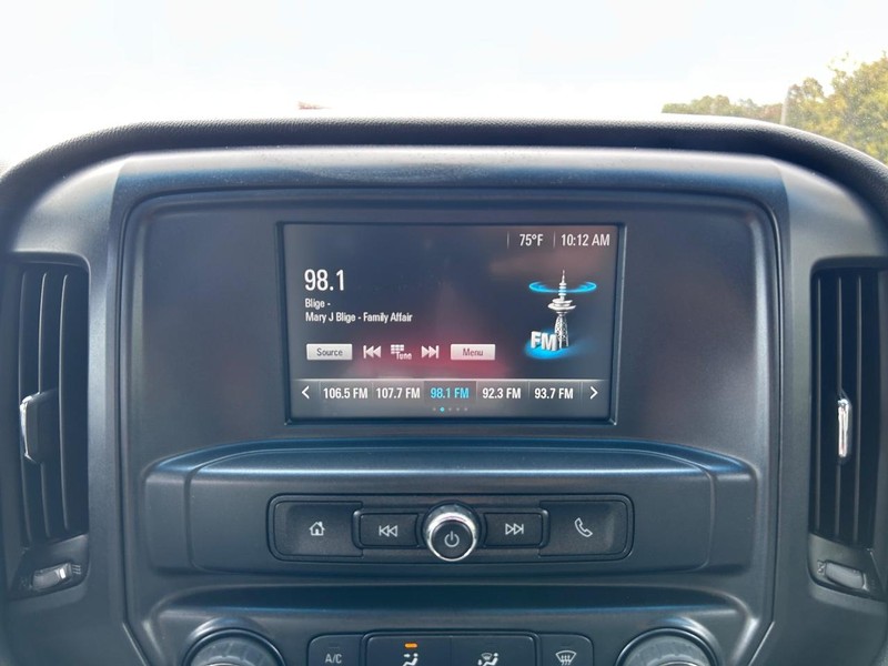Chevrolet Silverado 1500 Vehicle Image 11