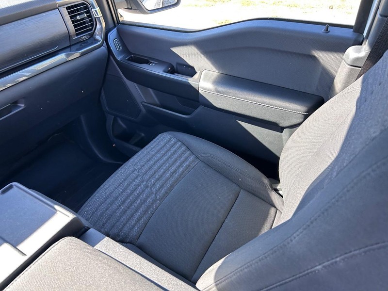 Ford F-150 Vehicle Image 16