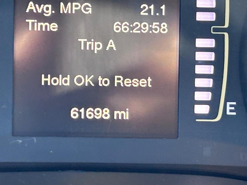 Jeep Cherokee Vehicle Image 20