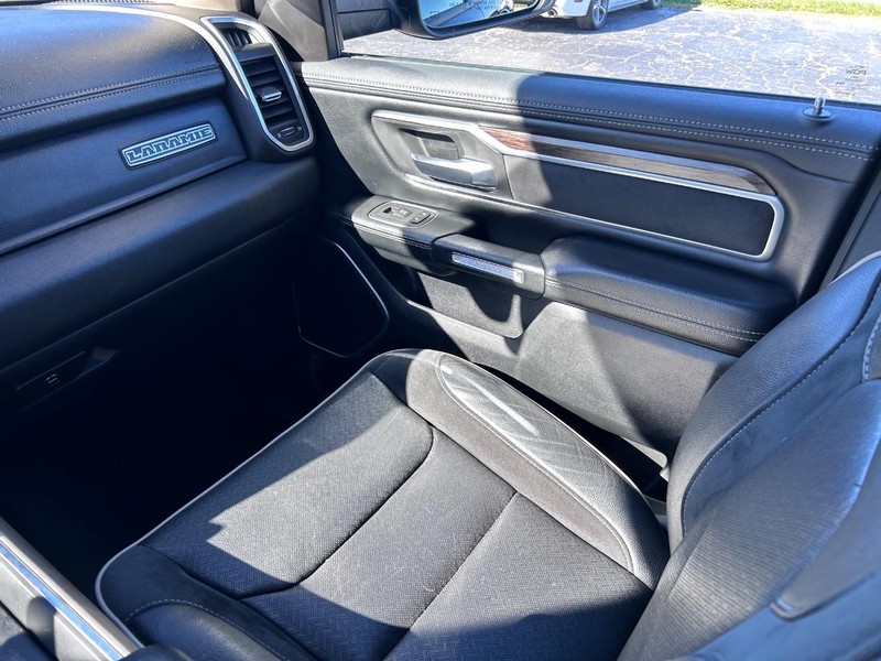 Ram 1500 Vehicle Image 15