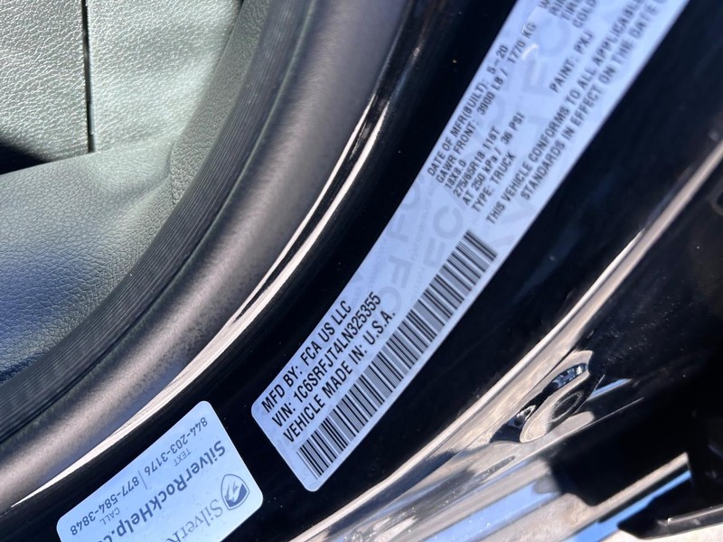 Ram 1500 Vehicle Image 21