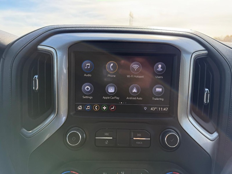 Chevrolet Silverado 1500 Vehicle Image 12